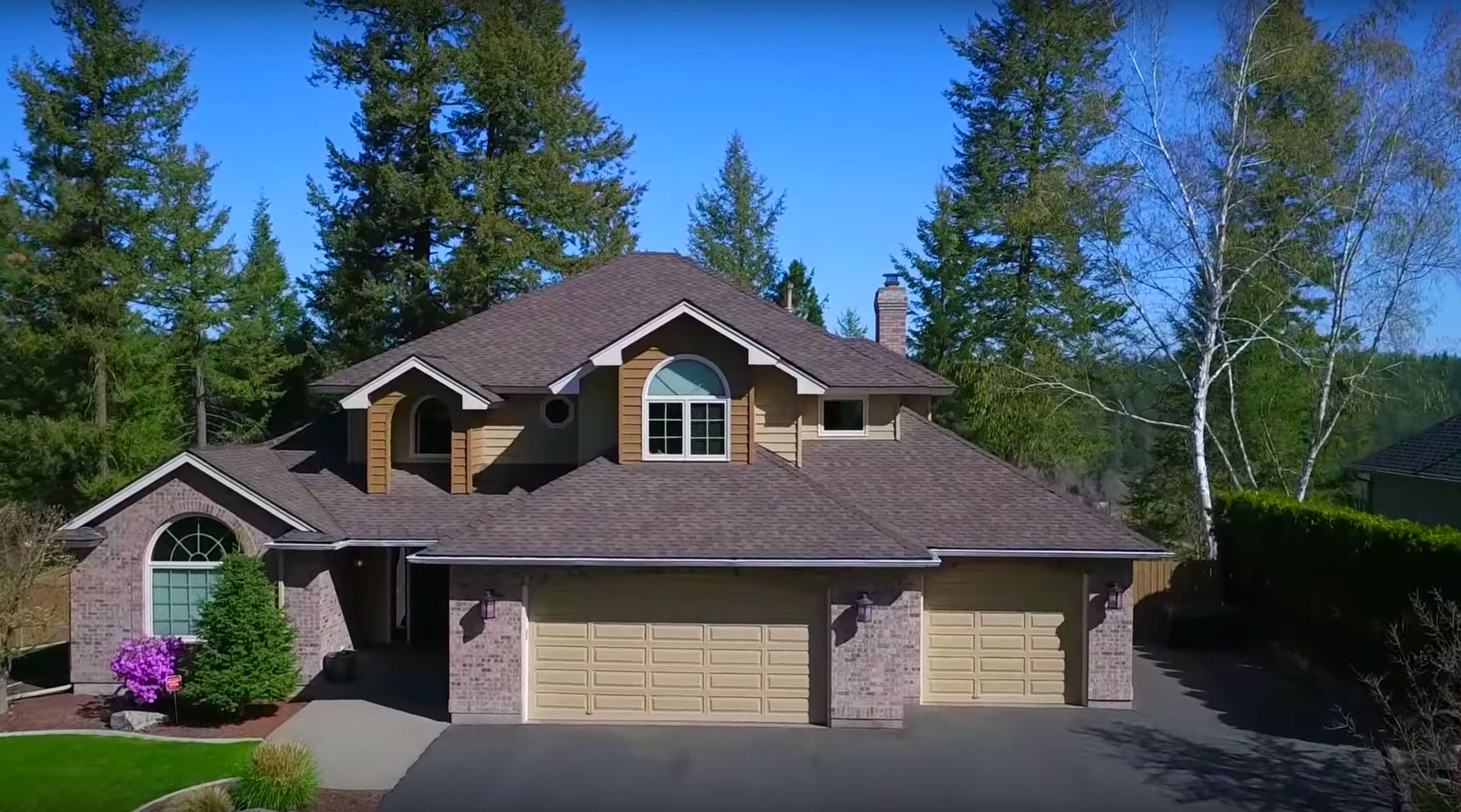 Beautiful Home Overlooking The Little Spokane River | Rees Aerials